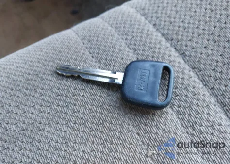 2000 Toyota Tundra Sr5 V8 z USA, uszkodzony, nr VIN 5TBBT4415YS002435